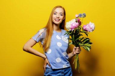 doğum günü çiçekleri