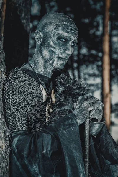 ölü Ortaçağ savaşçı