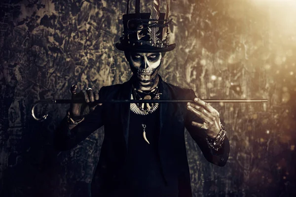 korkunç iskelet adam