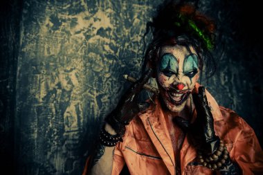 çılgın zombi palyaço