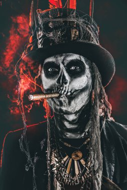 bir mezar hikayeleri