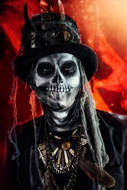 korkulu iskelet adam