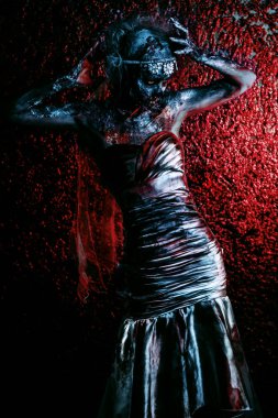 Lanet olası ölü gelin