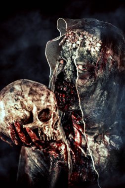 bir kafatası gelinle