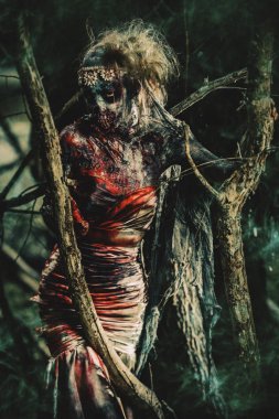 şeytani zalim gelin