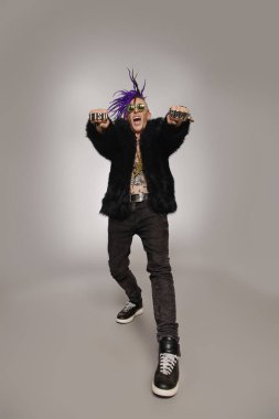 abartılı rock müzisyeni