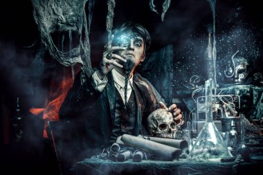 Ortaçağ eski bilim adamı