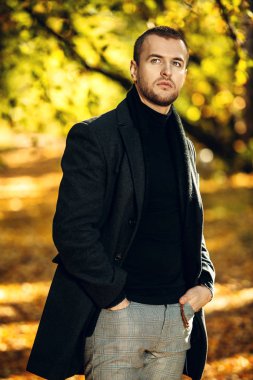 sıcak sonbahar günü