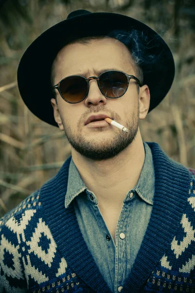 adam yasaktır rahat