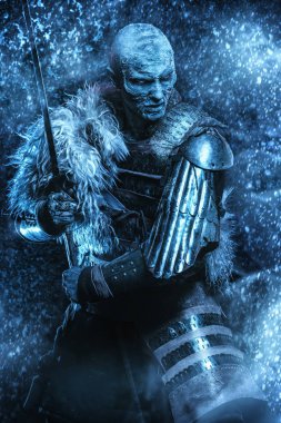 donmuş kar zombi