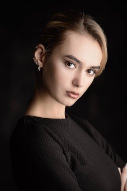 makyaj ve saç modeli