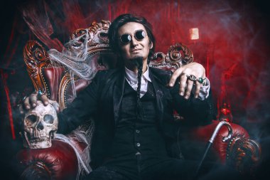 korkutucu vampir adam