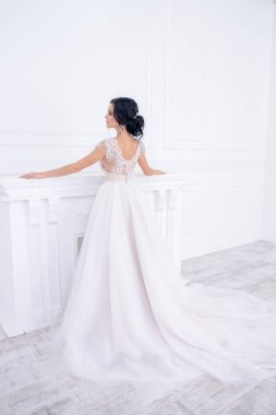 tam uzunlukta gelin portresi