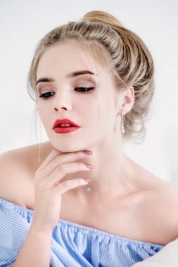 parlak güzel makyaj