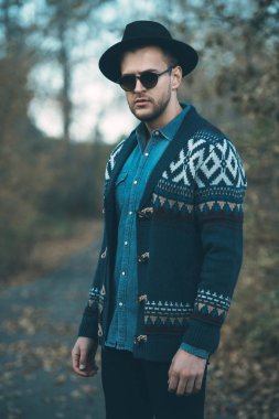 Mevsimlik erkek moda