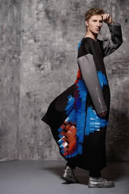 Tasarımcı koleksiyonu giyim