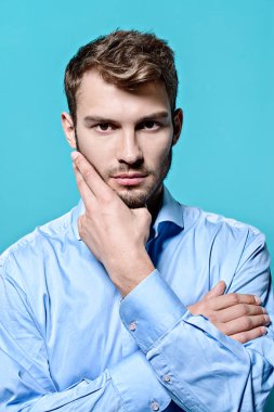 zarif yakışıklı adam