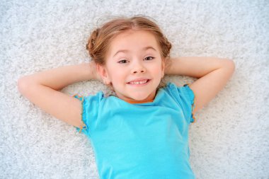 Kız çok güzel çocuk 