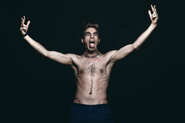 edepsizlik ve saldırganlık