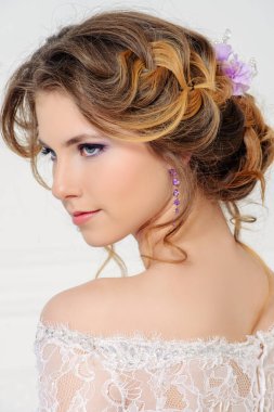 Düğün makyaj ve saç modeli