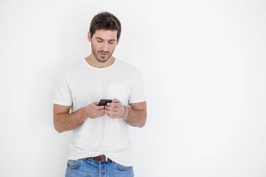 çağdaş genç adam