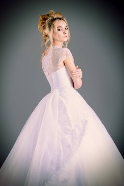 Düğün için elbise