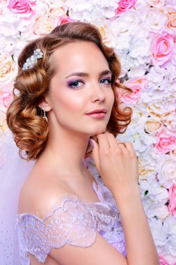 Düğün makyaj ve saç modeli