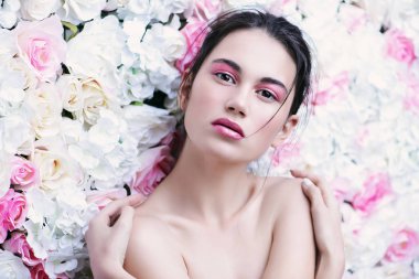 esmer çiçek arka plan üzerinde