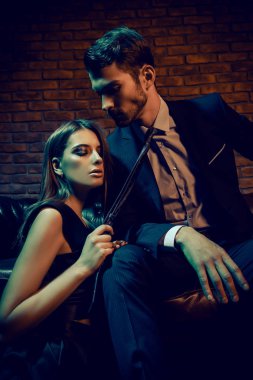 akşam toplantı yalnız