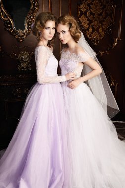 Hanımefendi Düğün elbiseler