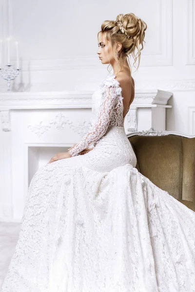 muhteşem bir genç kadın