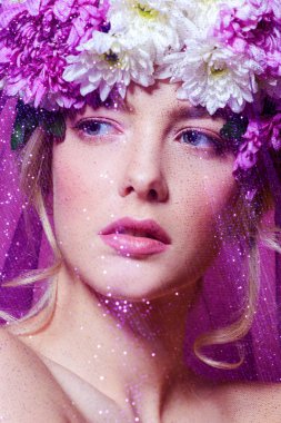 Güzellik bir peçe altında