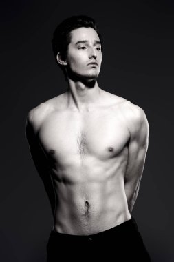 cinsel yakışıklı