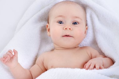 banyo sonra küçük çocuk