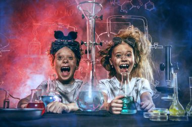 Laboratuvar patlamada