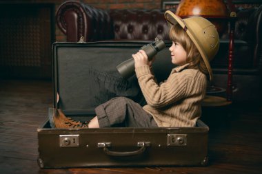 mesafe içine bakmak için