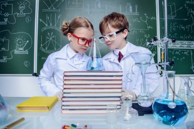 alt sınıflarda bilimde