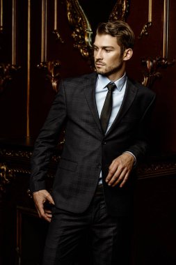 başarılı genç adam