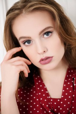 bayan için kozmetik