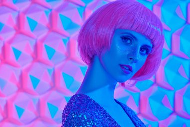 çekici çekici bir model.