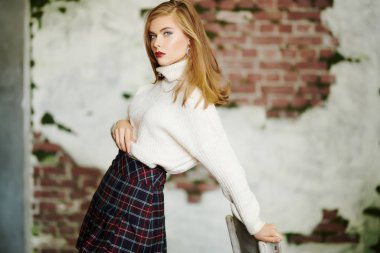 Modern kadın modeli