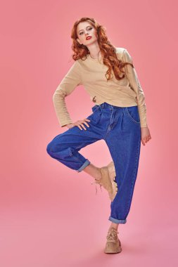 çağdaş gençlik giysileri