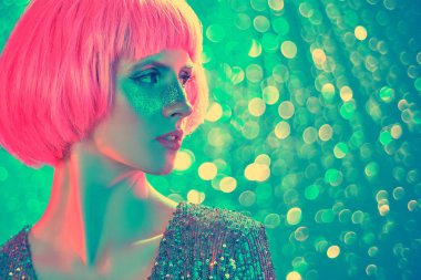 disko yeşil ışıkta