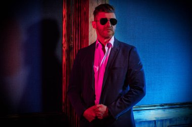 Başarılı olgun adam