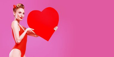 Güzel ve büyük bir kalbi var.