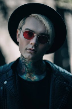 insanlar için optik