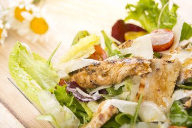 Lezzetli meze sağlıklı gıda Sezar salatası yakın çekim