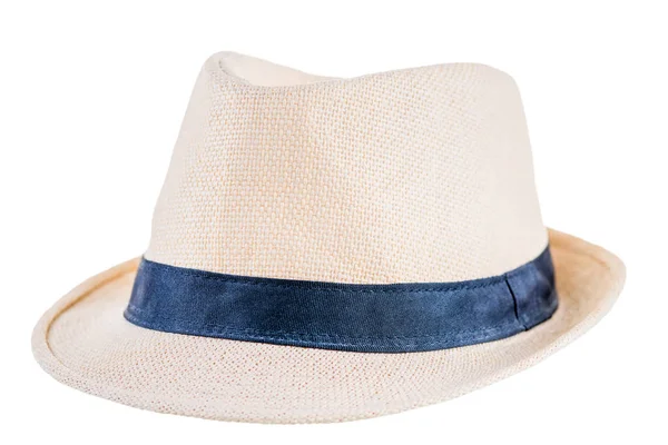 Chapéu de palha na moda closeup no fundo branco — Fotografia de Stock