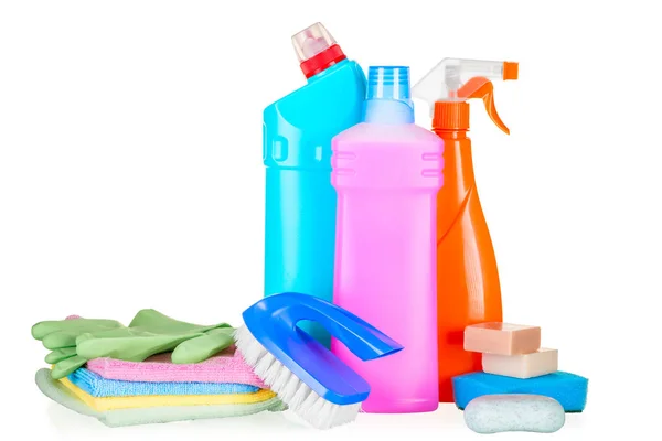 Botellas con productos de limpieza para la limpieza de la casa primer plano isol —  Fotos de Stock