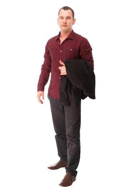 Retrato de un hombre con una camisa roja sobre un fondo blanco — Foto de Stock